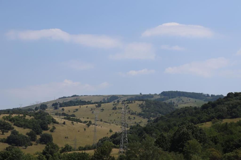 Salas U Bregu In Cheile Carasului Crasova Luaran gambar